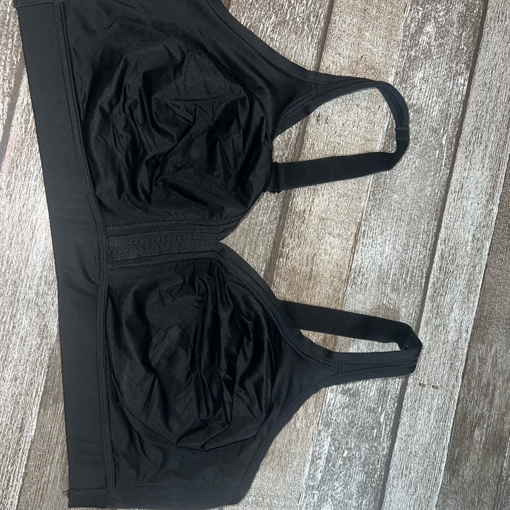 Cacique Black Bra